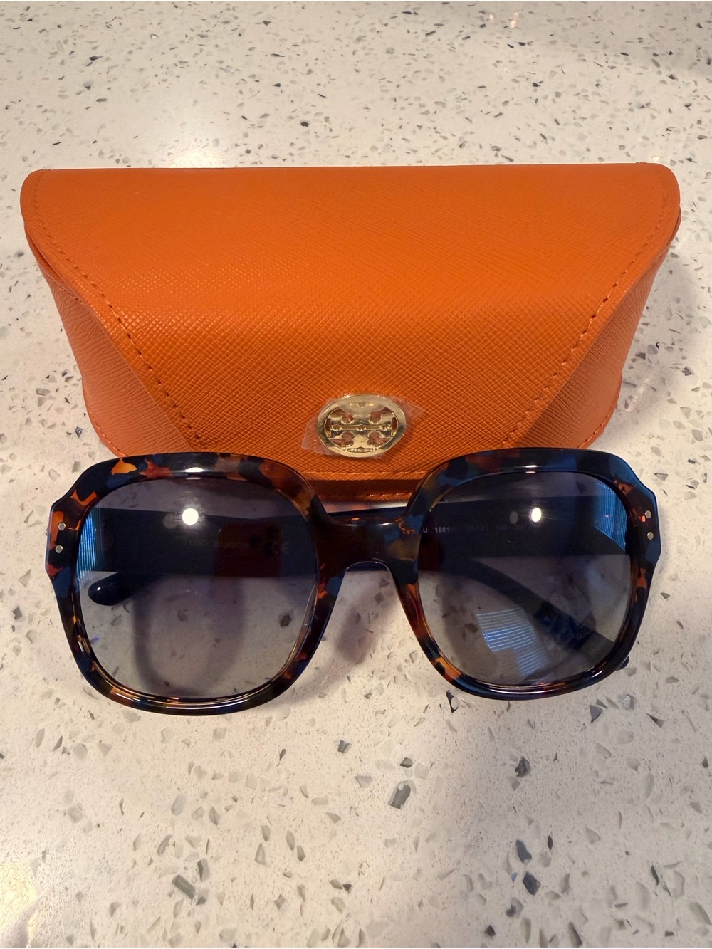 Tory Burch Orange Case with Tortoiseshell Oversized Sunglasses